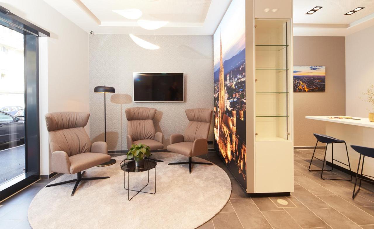 ท็อป บูทิกโฮเทล อัม ชตัทการ์เทิน ไฟร์บวร์ค Hotel ไฟรบวร์กอิมไบรส์เกา ภายนอก รูปภาพ