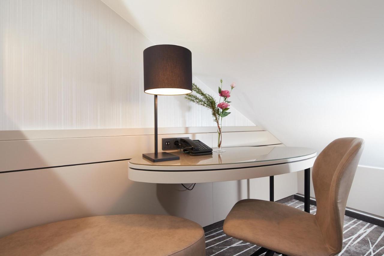 ท็อป บูทิกโฮเทล อัม ชตัทการ์เทิน ไฟร์บวร์ค Hotel ไฟรบวร์กอิมไบรส์เกา ภายนอก รูปภาพ